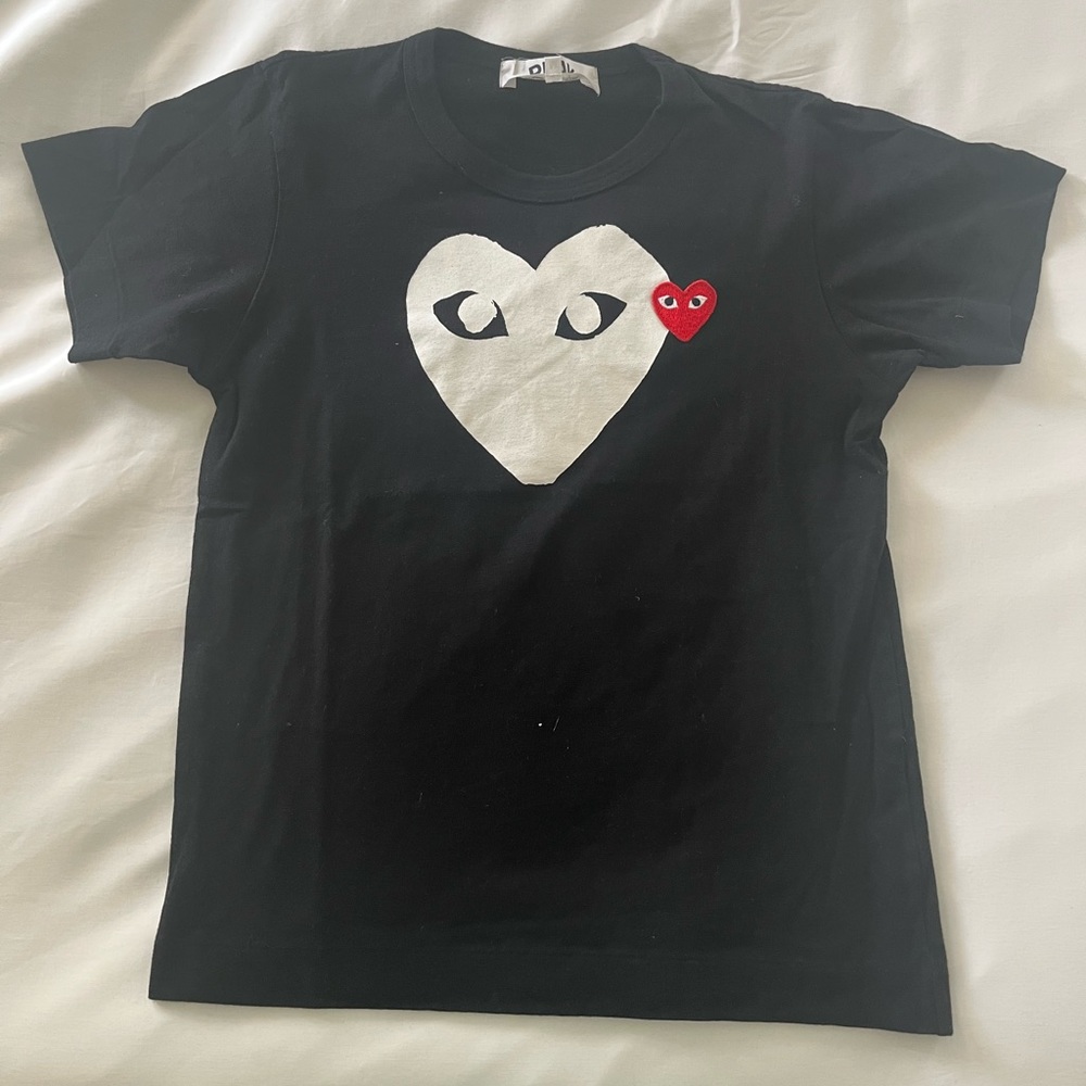 Comme Des garçons black tshirt
